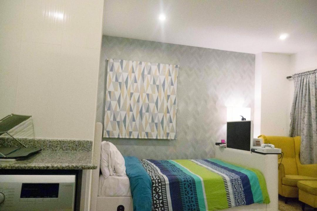Gallery Apartments By Bestwest Hospitality Акра Екстериор снимка